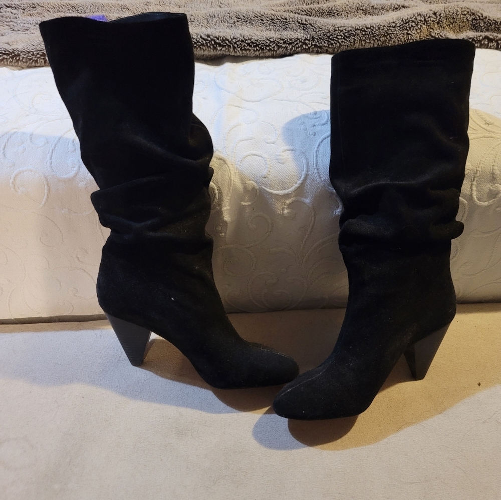 Vince camoto suede black boots size 9